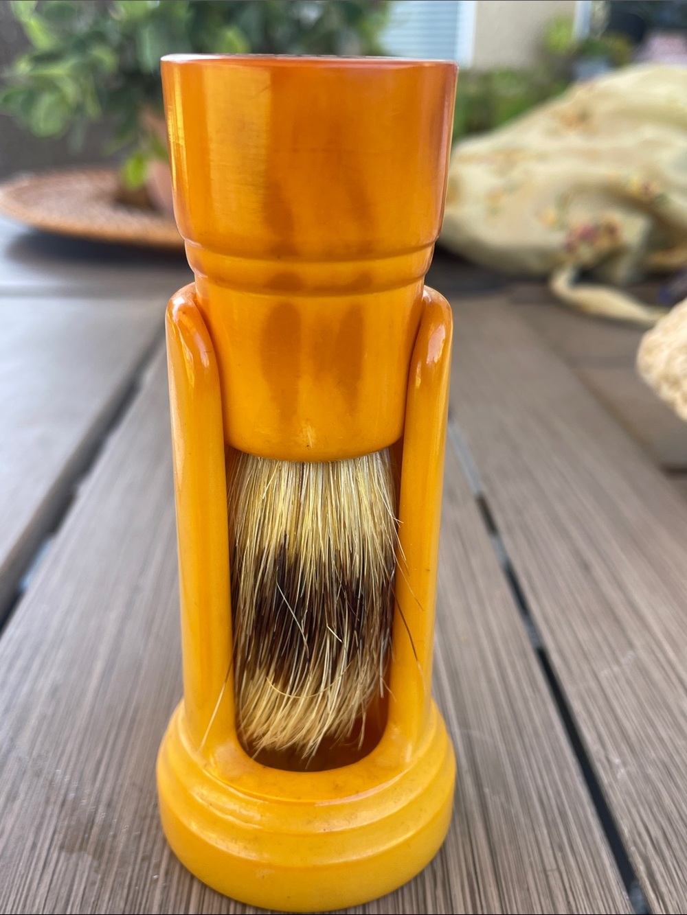 Bakelite Premium Men’s Shaving Brush in Amber Yellow
